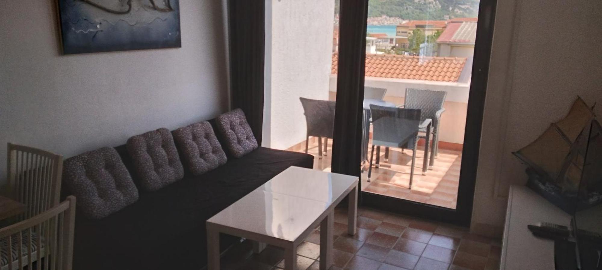 Apartmani Baska S Pogledom Na More Exterior photo